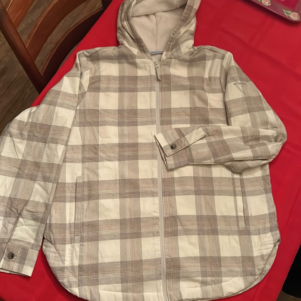 Columbia Women’s Hooded Jacket - Picture 2 of 13